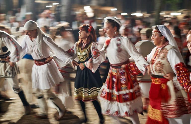 Costumes traditionnels de Bulgarie